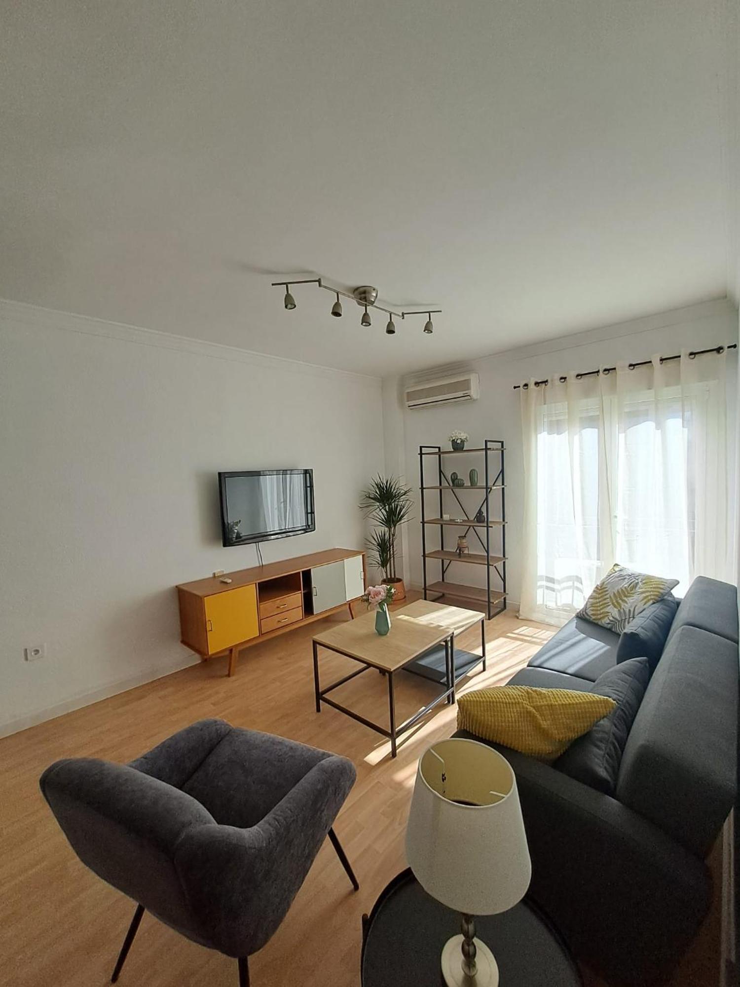 Apartamento Compartido Hab Privadas Playa De La Caleta Cadiz Exterior photo